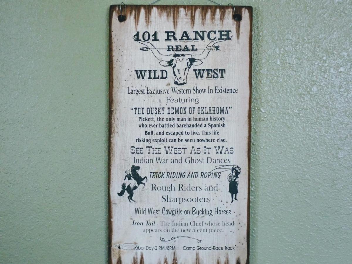 Hotel Whiting Pawhuska Bagian luar foto