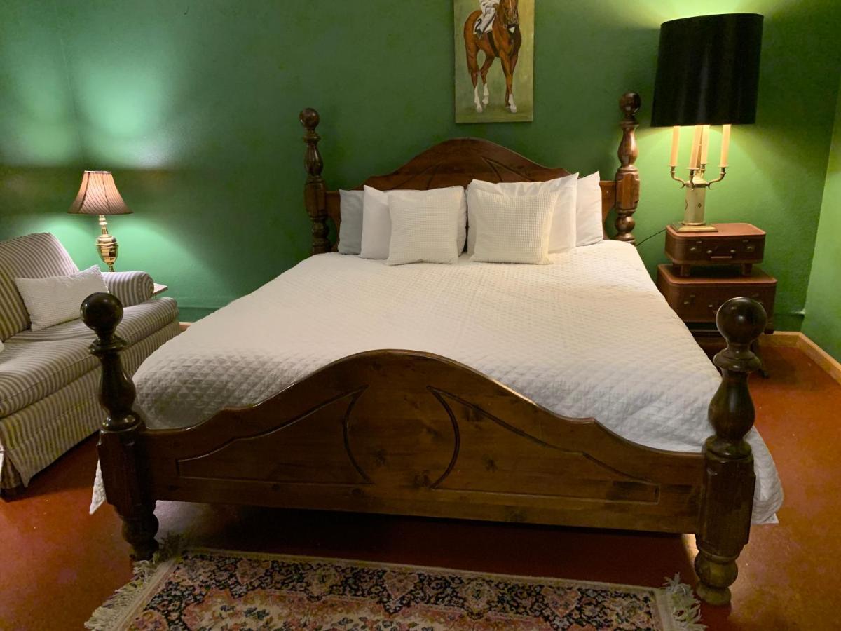 Hotel Whiting Pawhuska Bagian luar foto