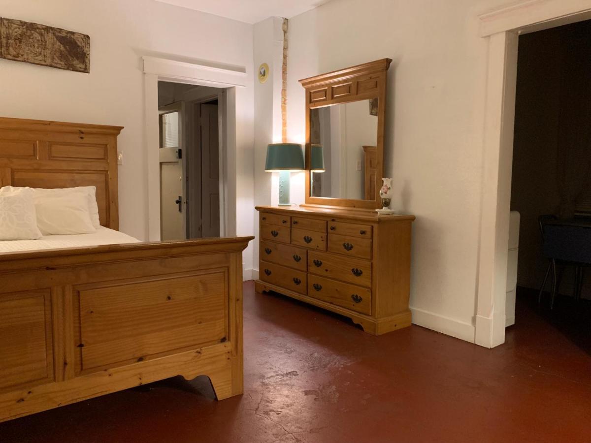 Hotel Whiting Pawhuska Bagian luar foto