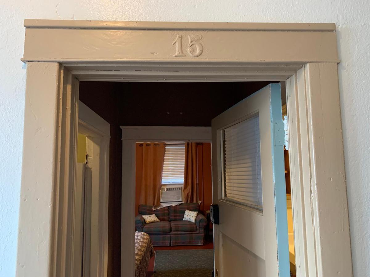 Hotel Whiting Pawhuska Bagian luar foto